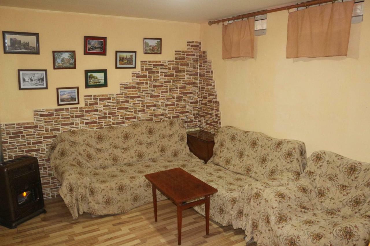 Guest House Calipso Baky Esterno foto
