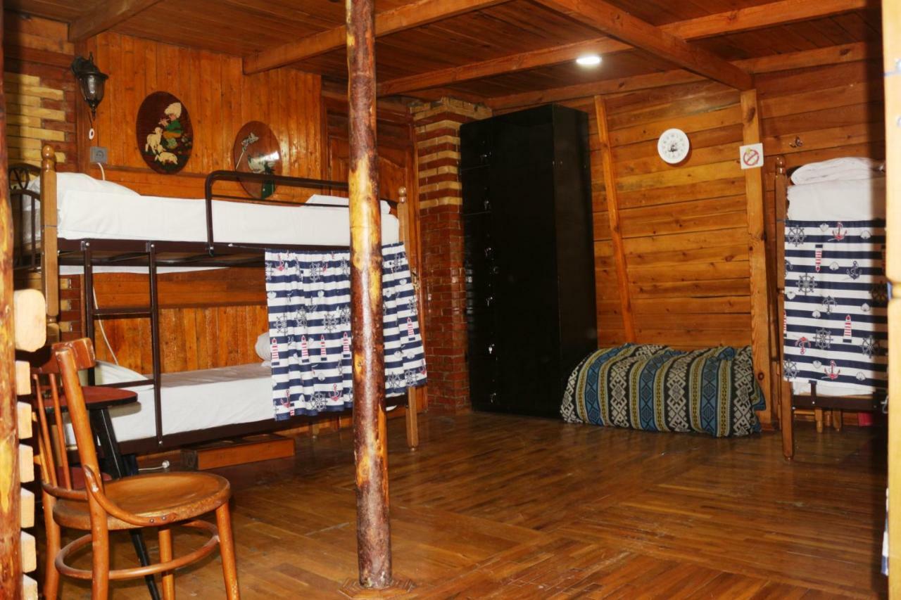 Guest House Calipso Baky Esterno foto