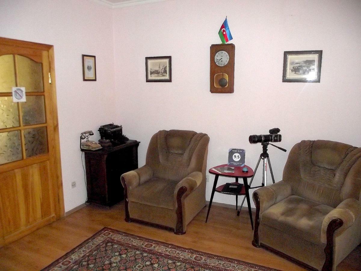 Guest House Calipso Baky Esterno foto